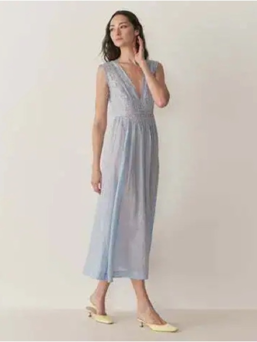 Doen Victoria Icy Blue Midi Dress with V-Neck NWOT